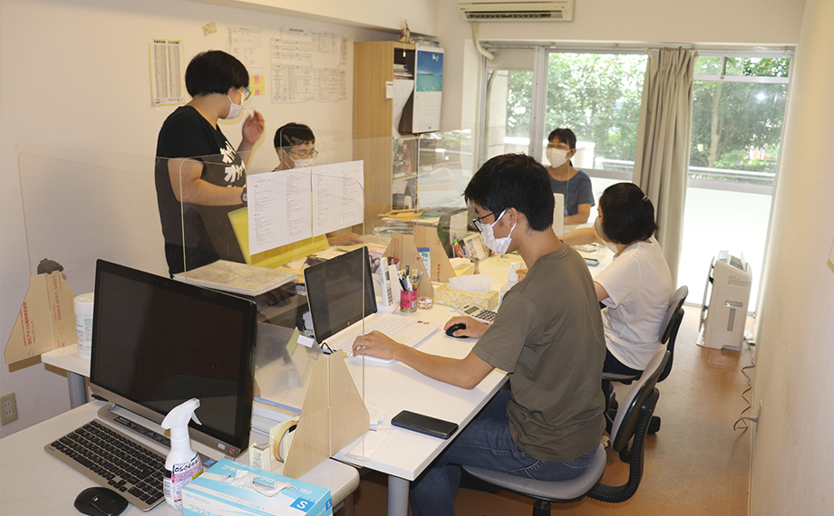 サヤンで共に働きませんか？